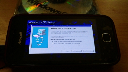 갤럭시S 스마트폰 Windows95 설치
