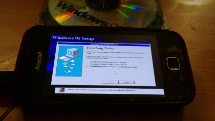 갤럭시S 스마트폰 Windows95 설치