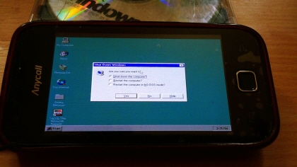 갤럭시S 스마트폰 Windows95 설치